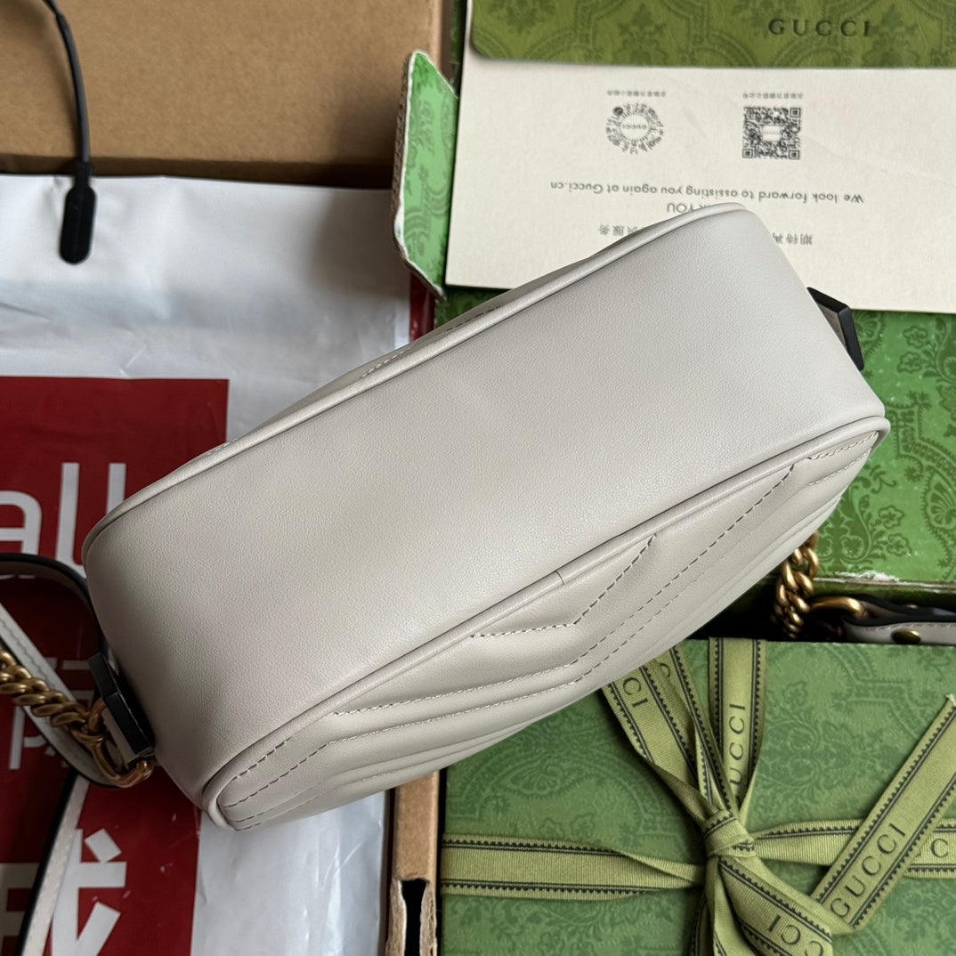 Luxury Gucci gg marmont mini 18cm zip top cream calfskin gold hardware