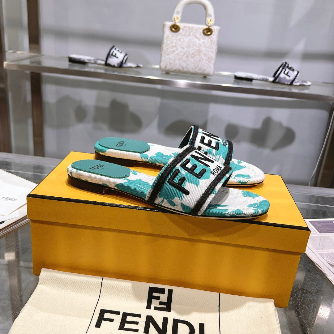 Luxury FendiFF Women Signature Slides Turquoise White Canvas Slide