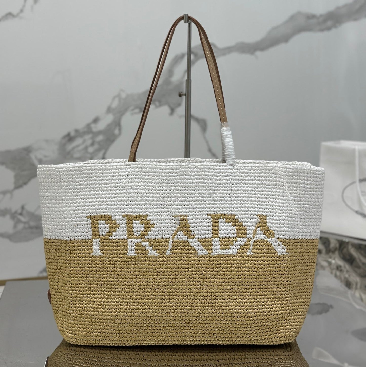 Luxury PradaLARGE TOTE BAG 37 IN WHITE MIX BEIGE RAFFIA AND BROWN CALFSKIN HANDLE