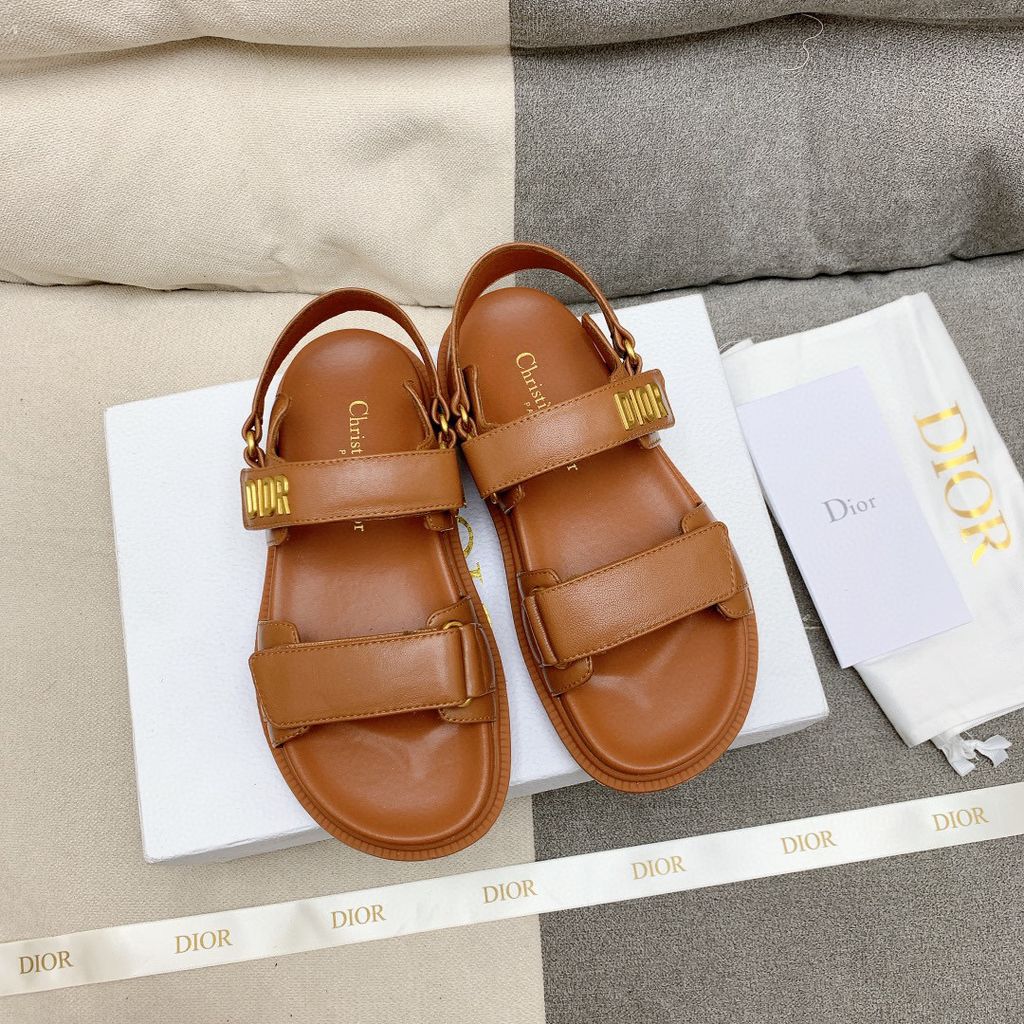 Luxury Dior DIORact dad sandal lambskin