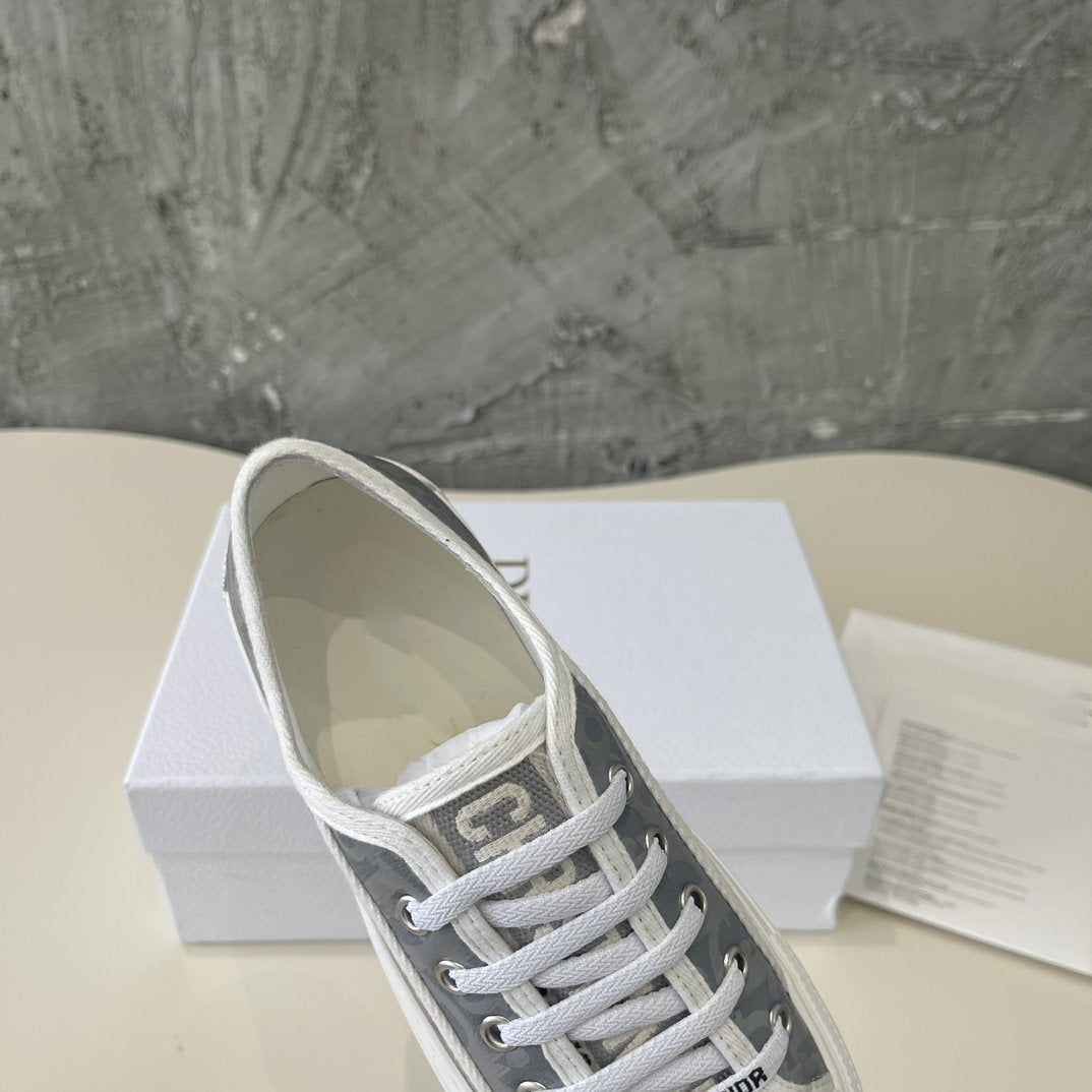 Luxury Diorwalkn grey oblique printed canvas