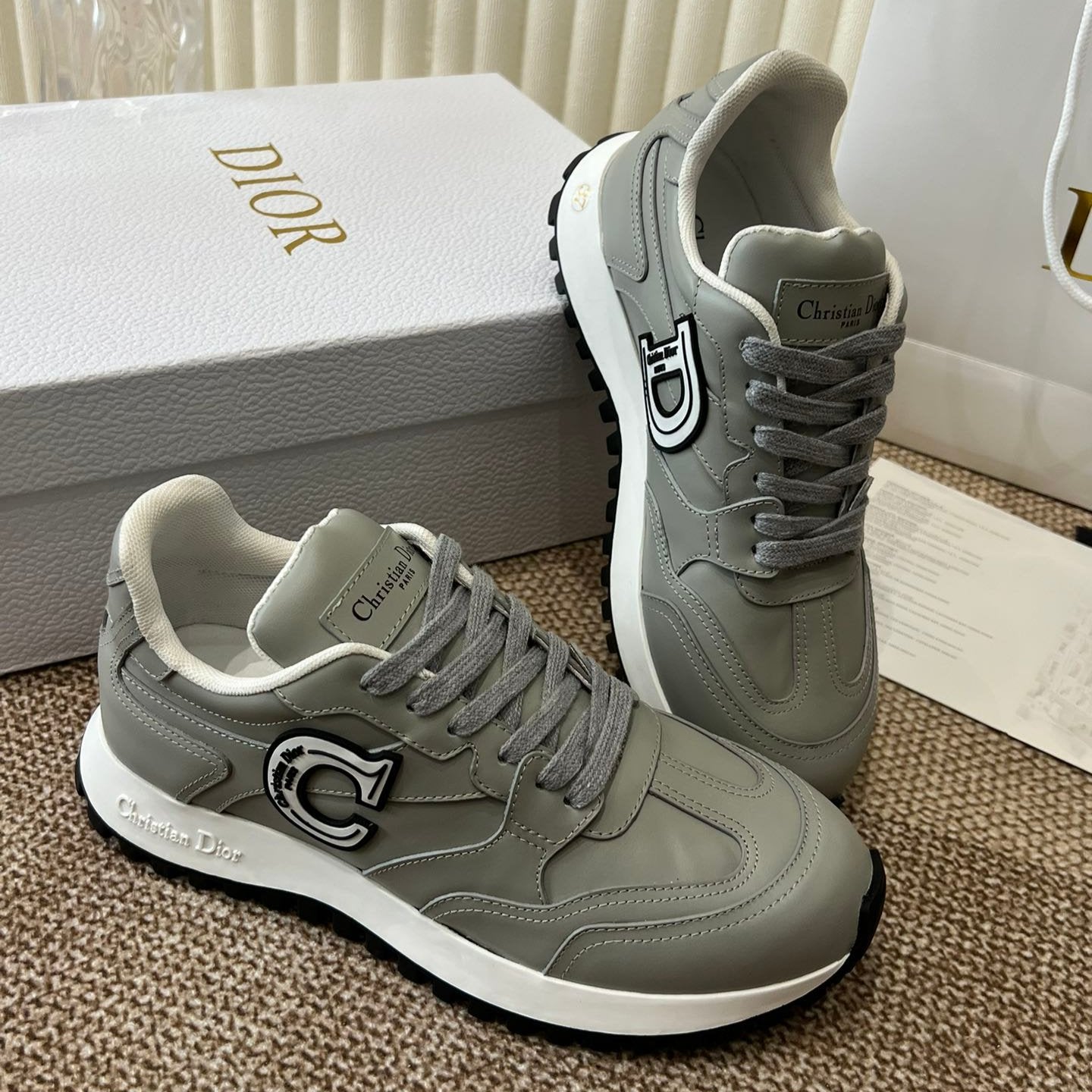 Luxury DiorC'est  Luxury DiorSneaker Grey Lamskin