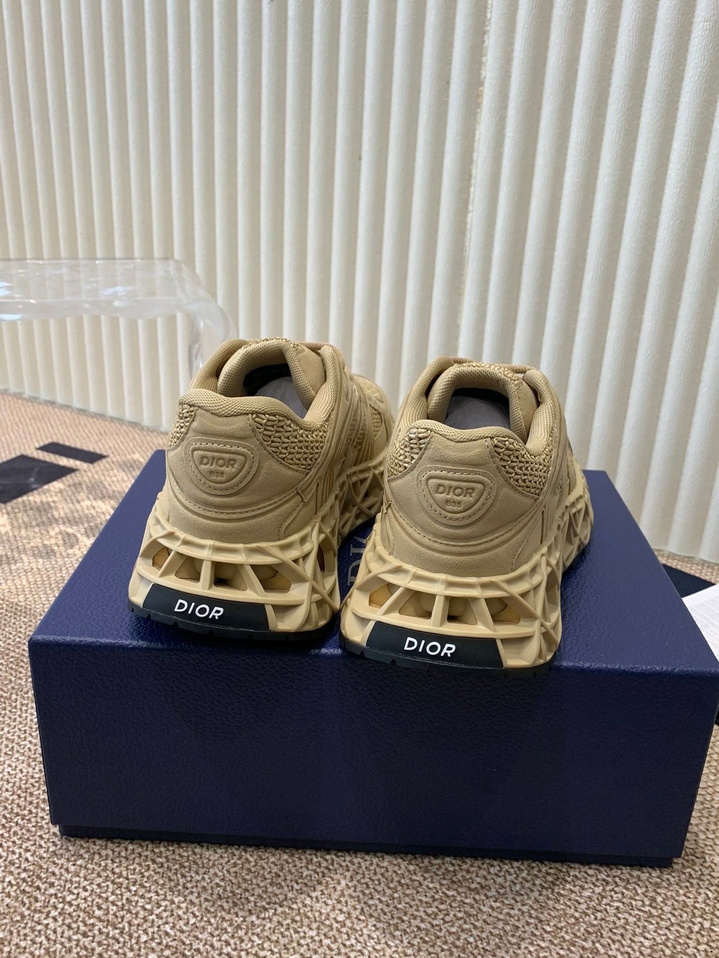 Luxury DiorSneaker B35 In Dark Beige Suede And Fabric 113125