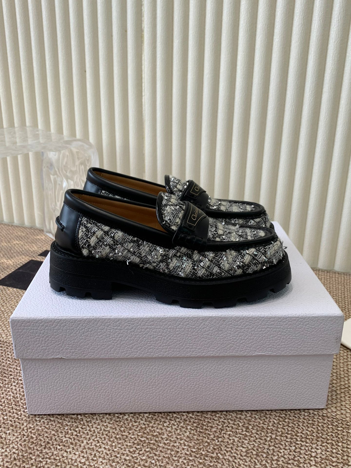 Luxury DiorBoy Platform Loafer In Black Mix White Tweed Fabric And Cowhide 113485