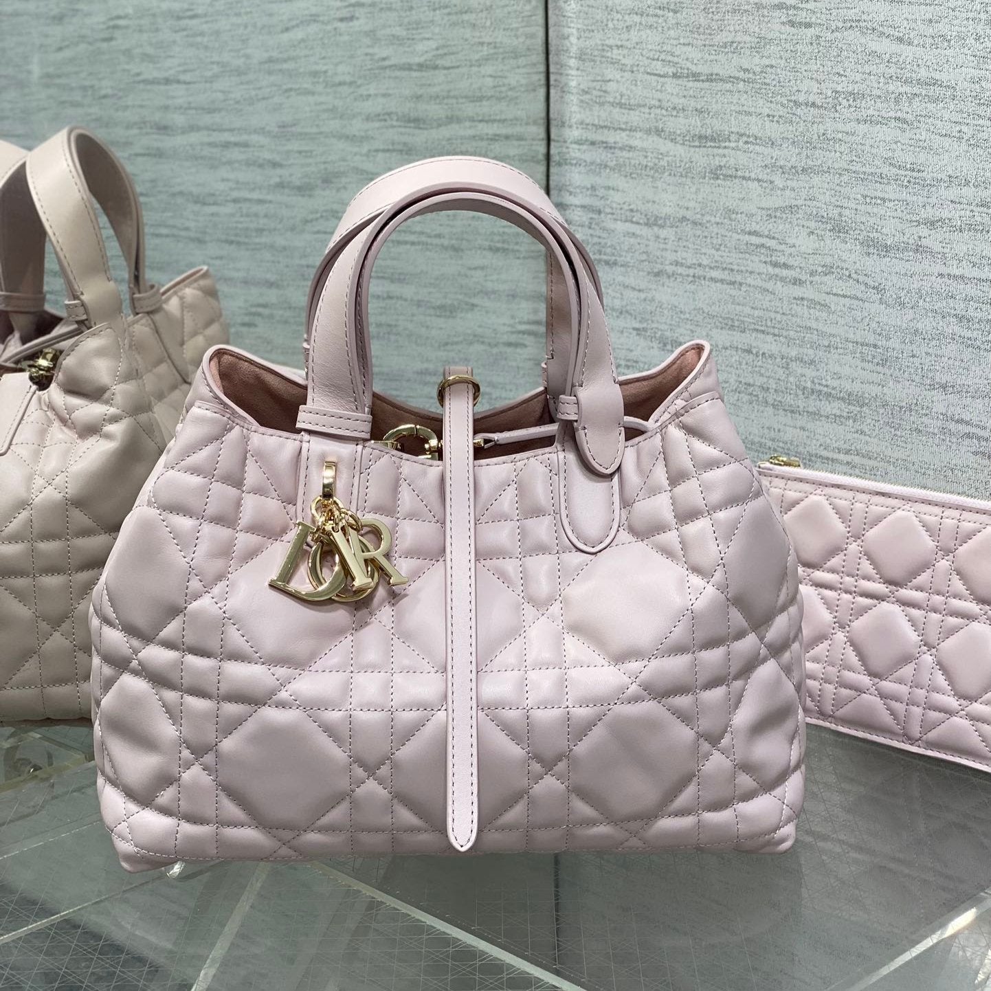 Luxury DiorToujour 28 Bag Pink Lambskin