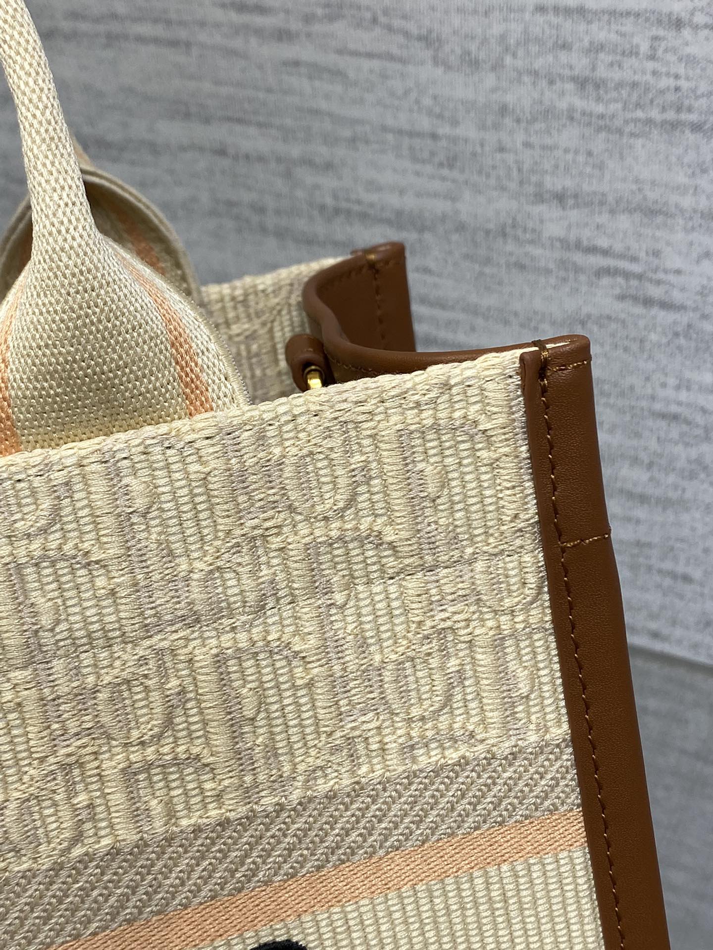 Luxury DiorSmall Book Tote 27 Beige Oblique Embroidered Raffia Camel Calfskin