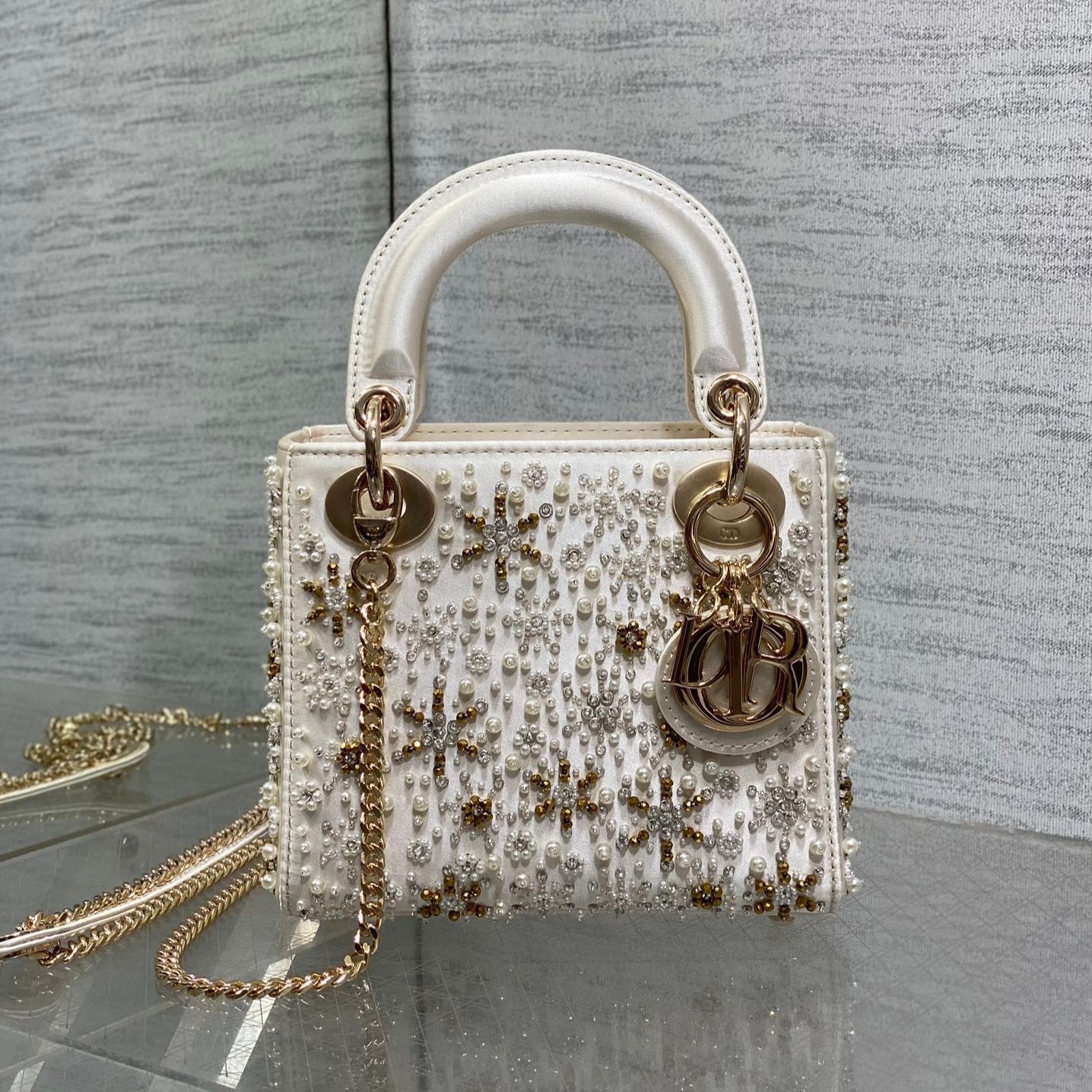 Luxury DiorLady 17cm White Canvas Star Diamond Embellished Pearl
