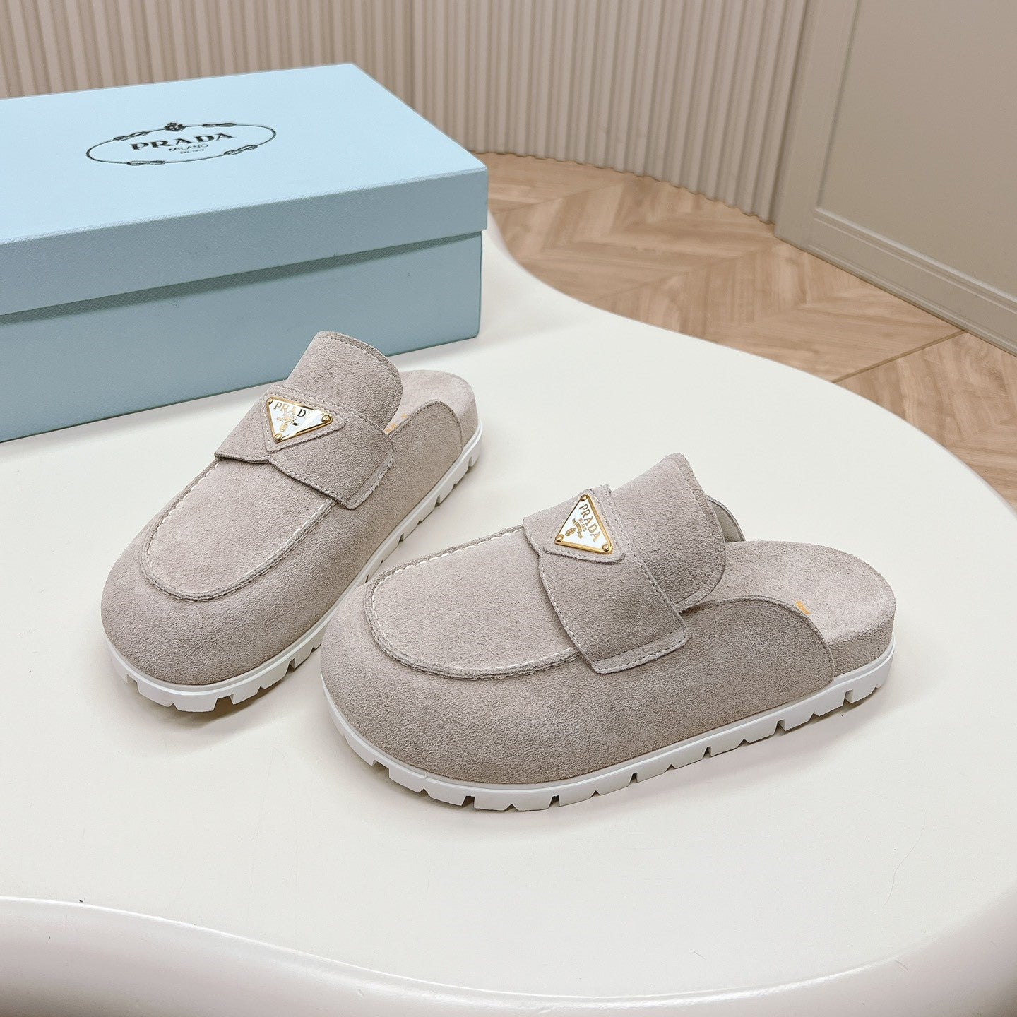 Luxury PradaMule 20mm Grey Suede Calfskin