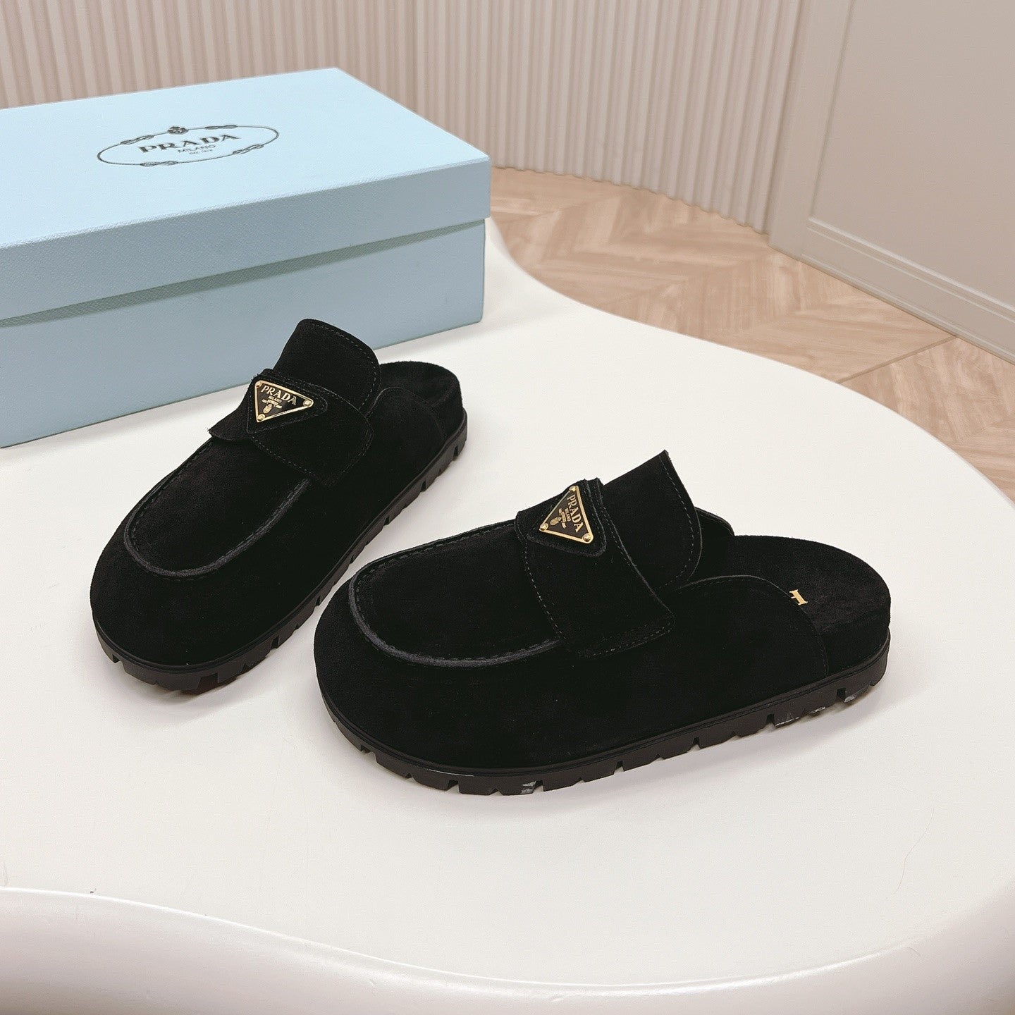 Luxury PradaMule 20mm Black Suede Calfskin