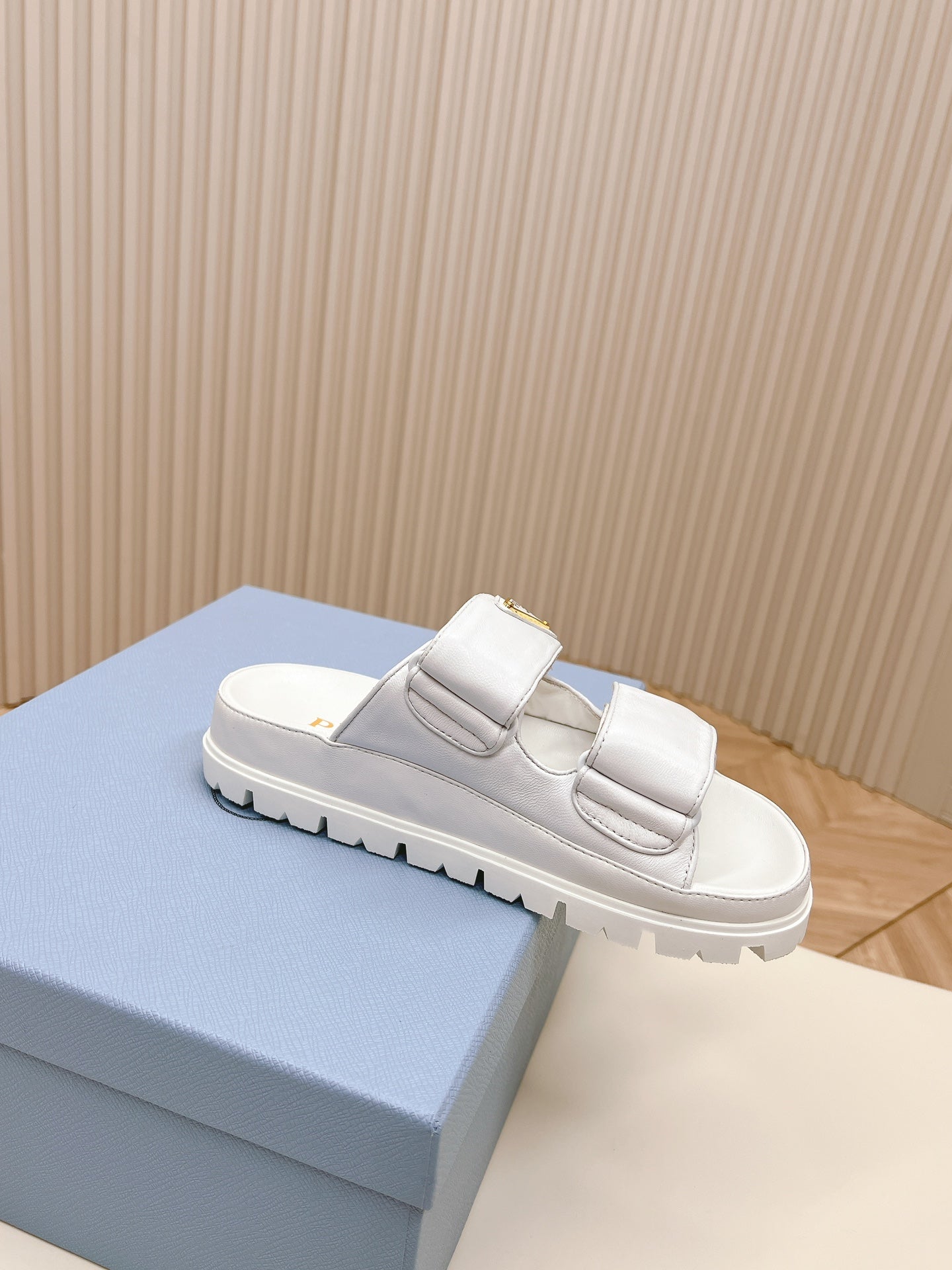 Luxury PradaDouble Strap Slide 20 With Triangle Logo White Calfskin