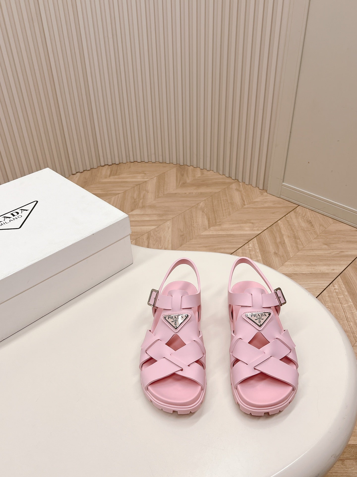 Luxury PradaInterwoven Straps Sandals 30 Pink