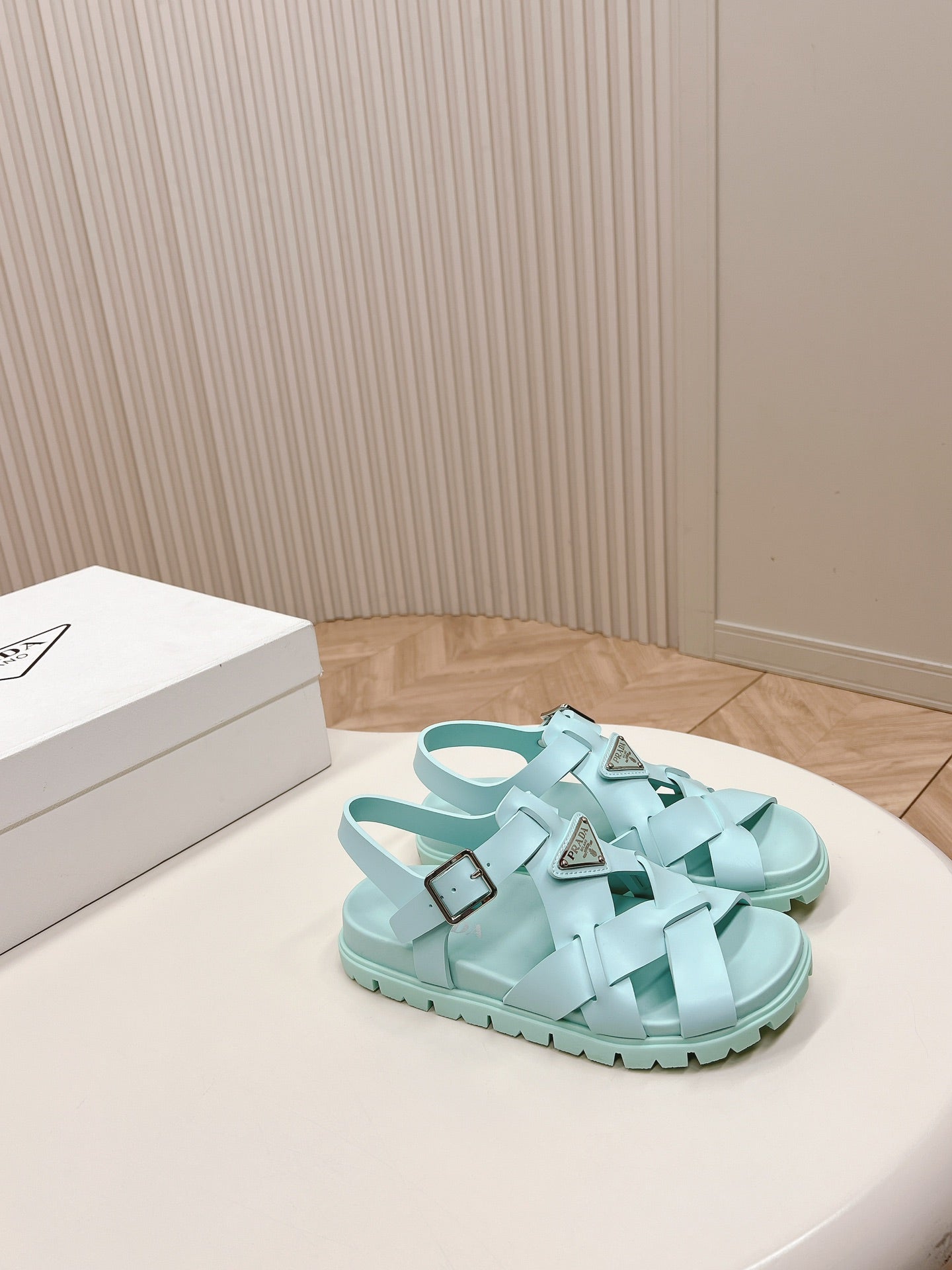 Luxury PradaInterwoven Straps Sandals 30 Glass