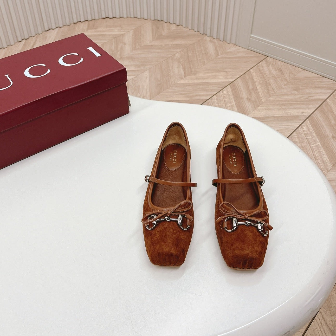 Luxury Gucci GG BALLET FLAT BROWN SUEDE