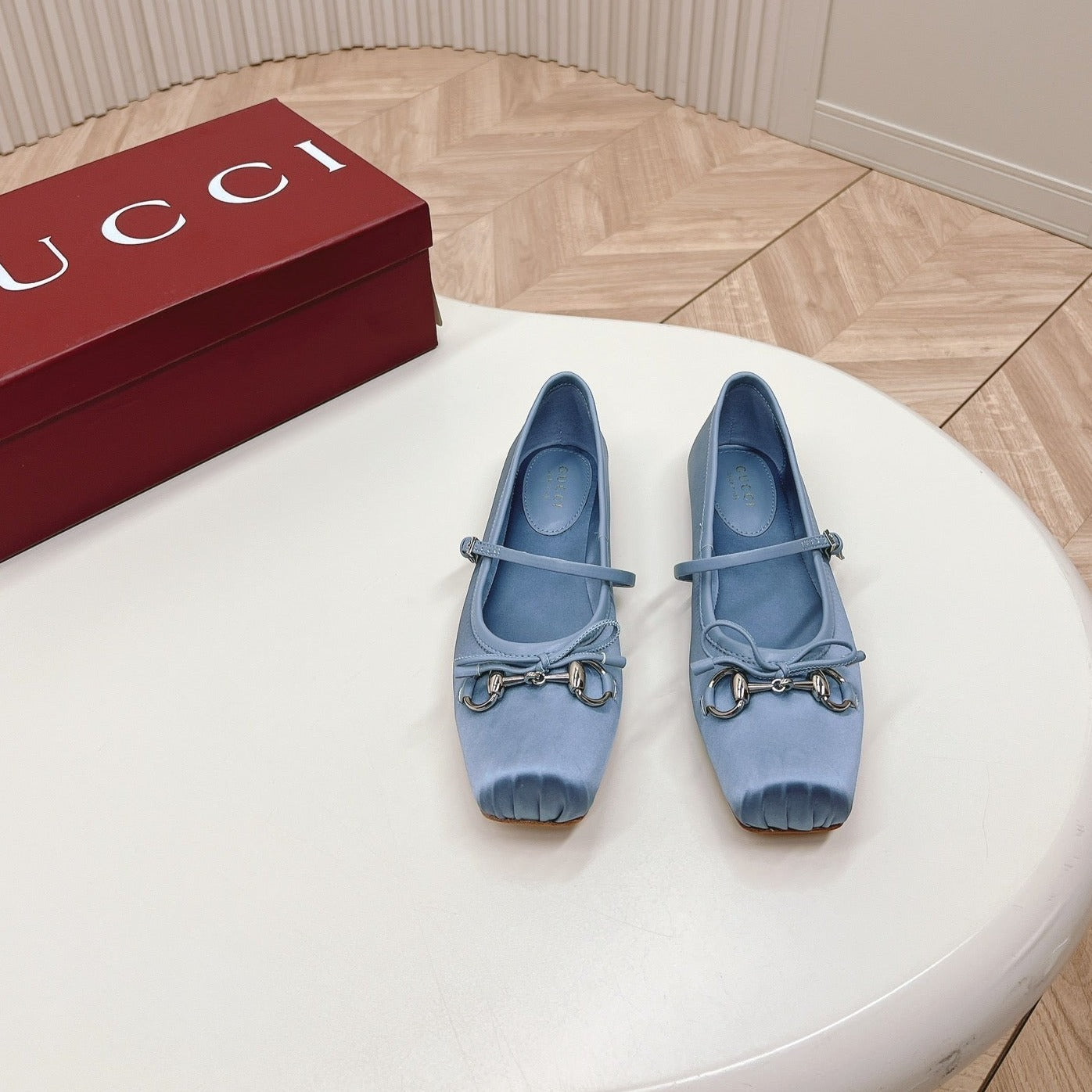 Luxury Gucci GG BALLET FLAT SKY SILK