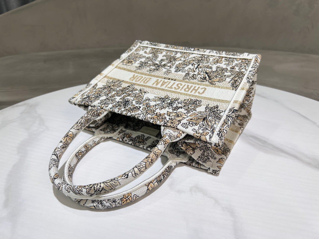 Luxury DiorBook Tote 26.5 Beige White Canvas