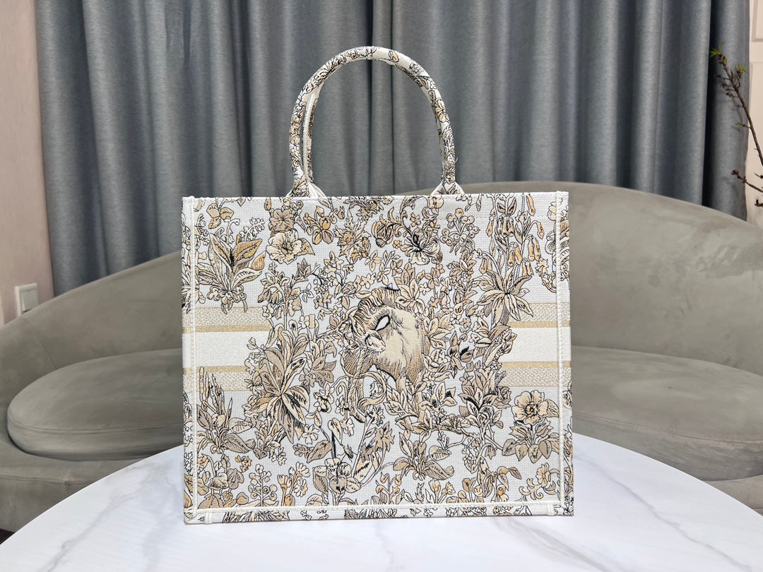 Luxury DiorBook Tote 41.5 Beige White Canvas