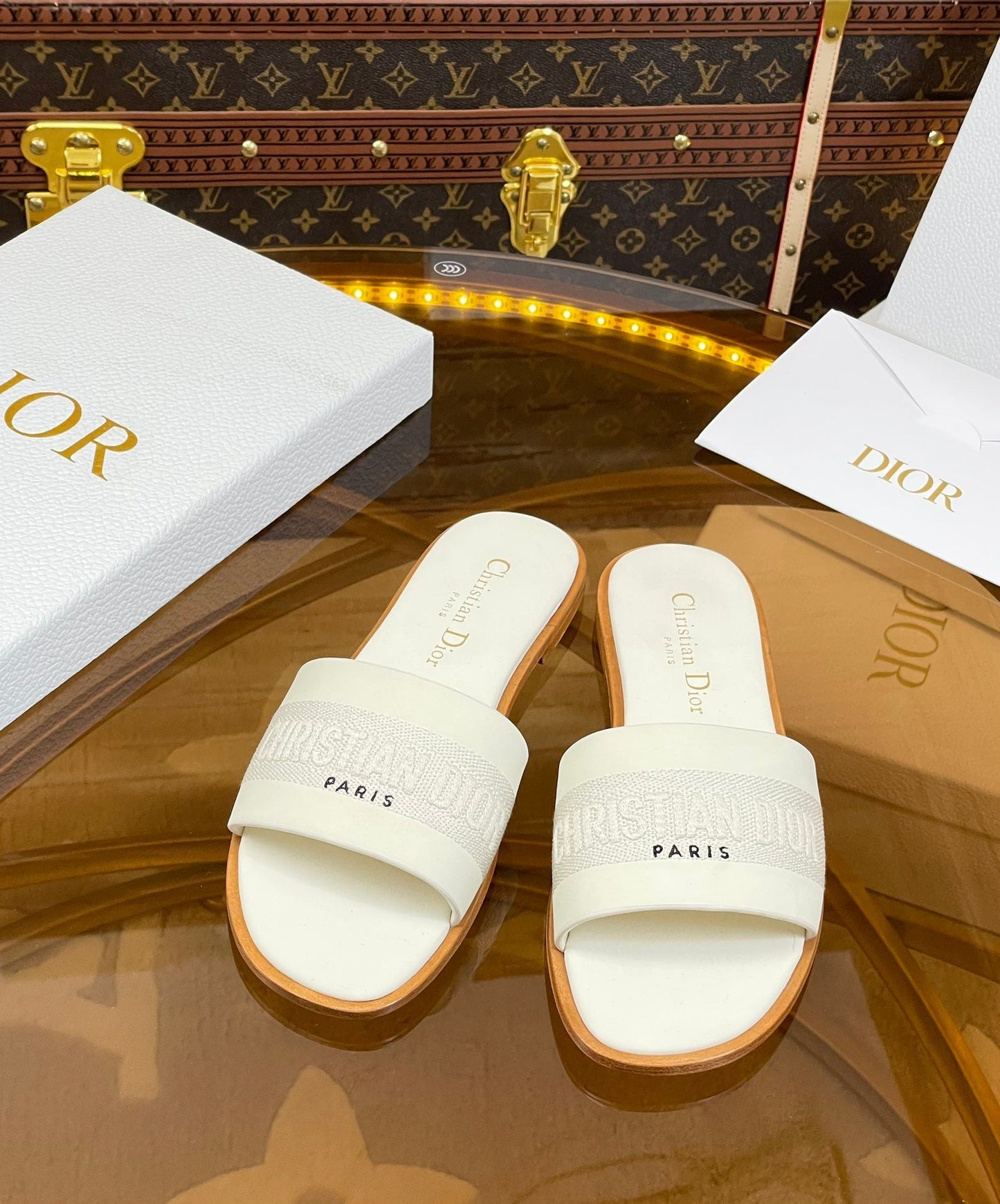 Luxury Diorslide white calfskin embroidered cotton