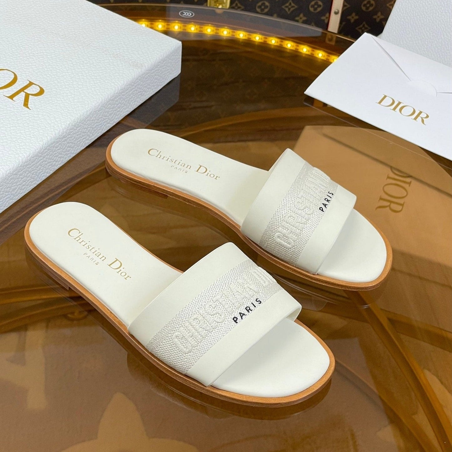 Luxury Diorslide white calfskin embroidered cotton