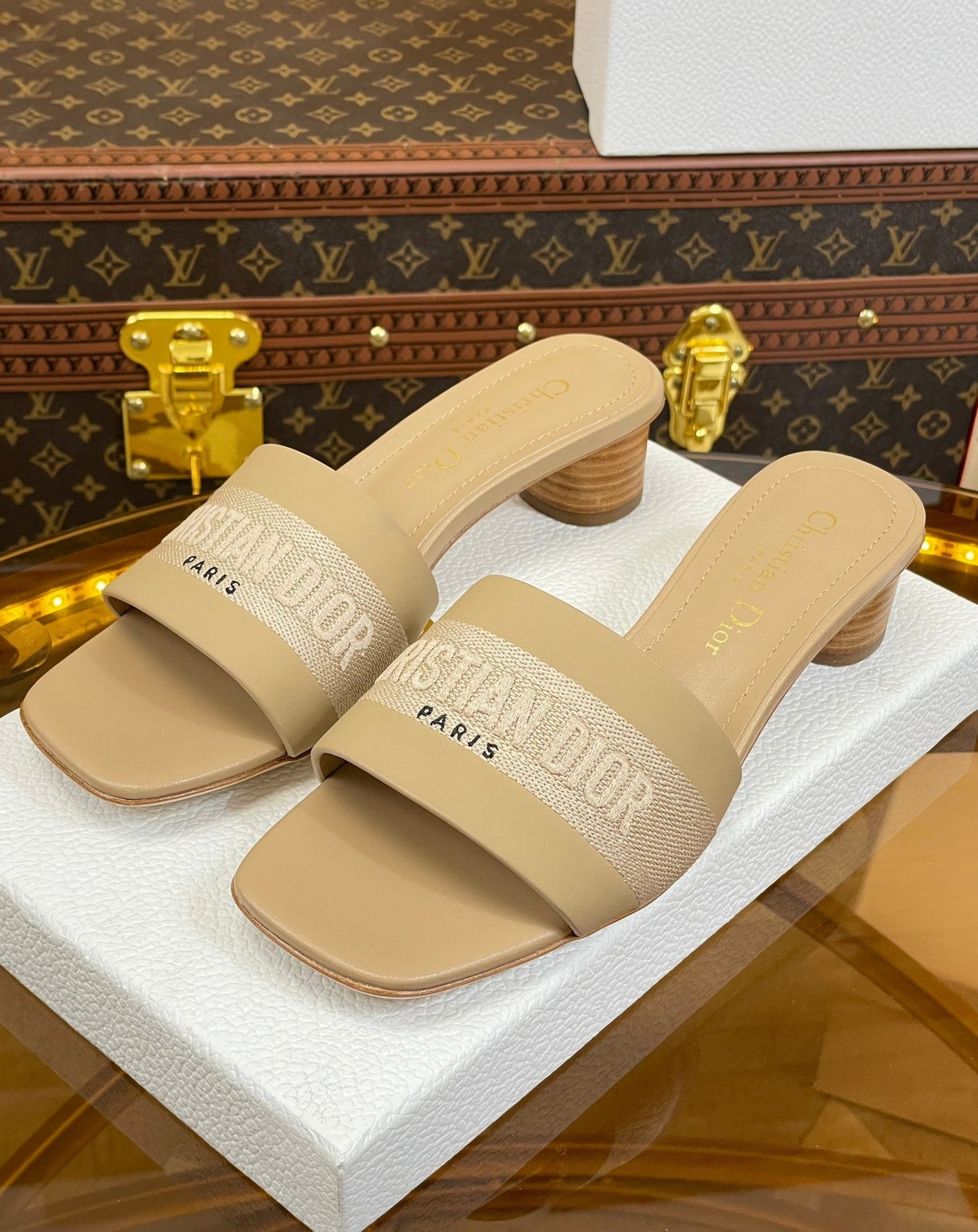 Luxury Diorslide 45 beige calfskin embroidered cotton