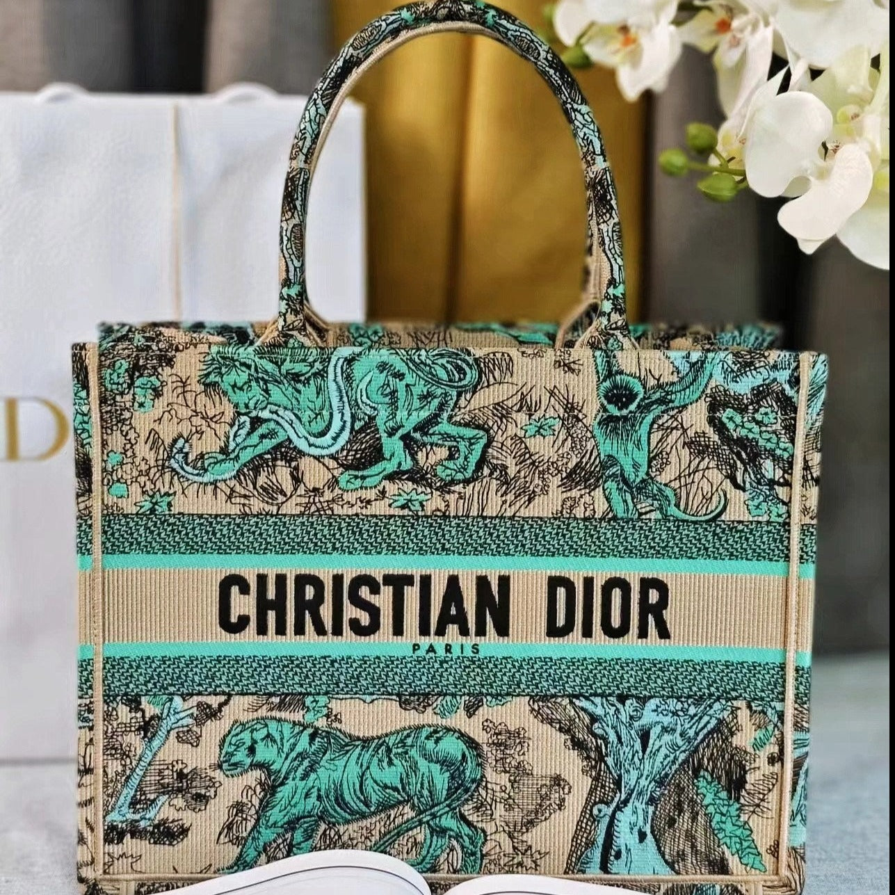 Luxury Diormedium  DIORiviera book tote 36 tiffany blue tiger embroidery canvas