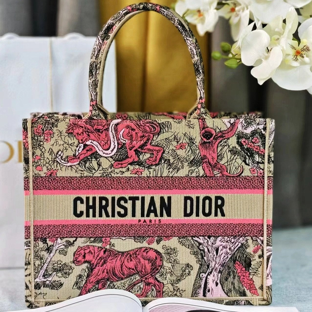 Luxury Diormedium  DIORiviera 36 pink beige tiger embroidery canvas