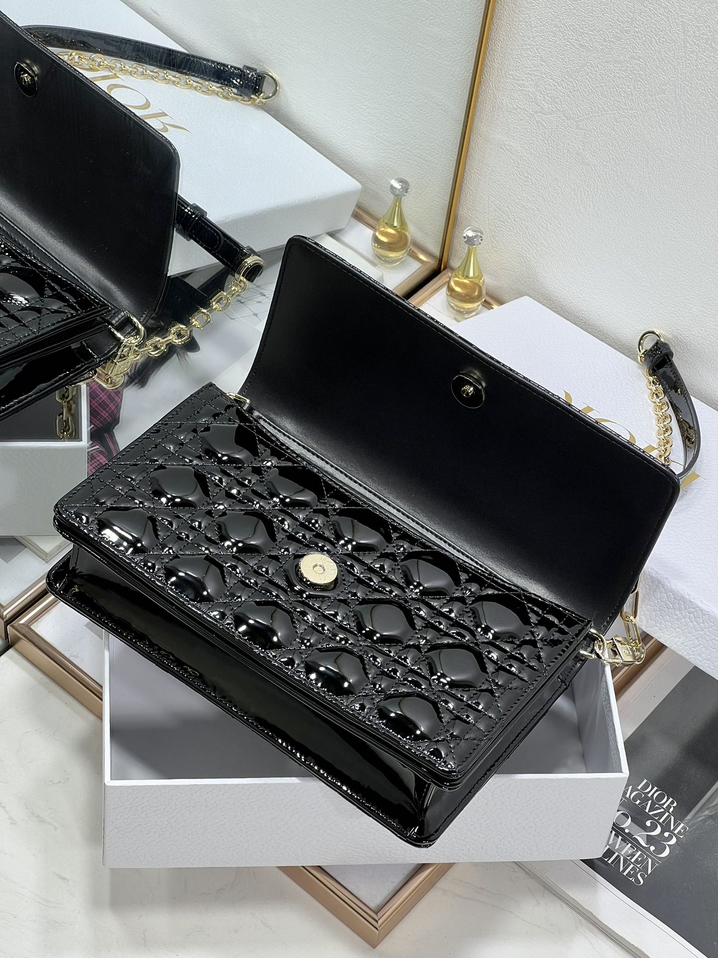 Luxury DiorMY 24 TOP HANDLE BAG BLACK PATENT LAMBSKIN