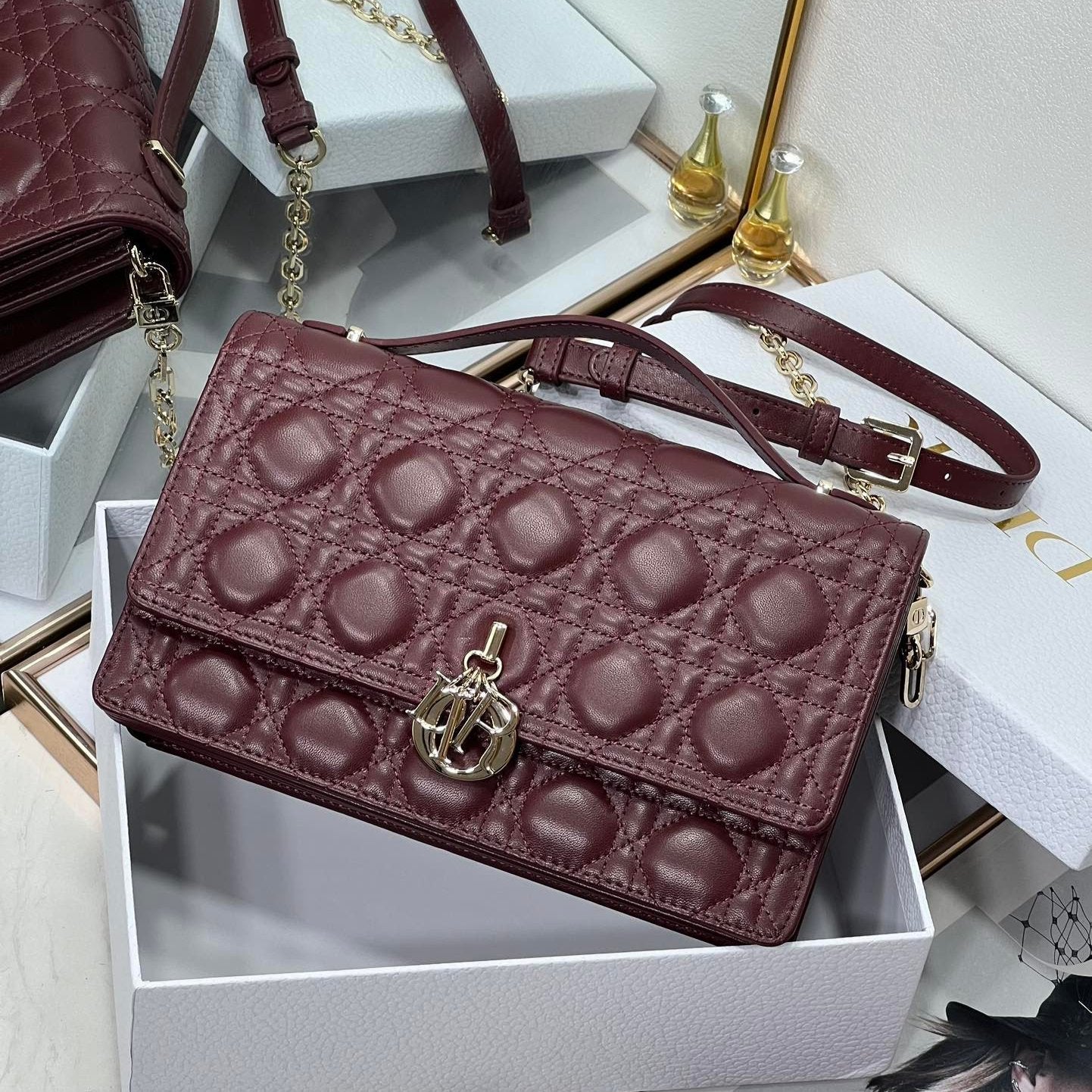 Luxury DiorMY 24 TOP HANDLE BAG BURGUNDY LAMBSKIN