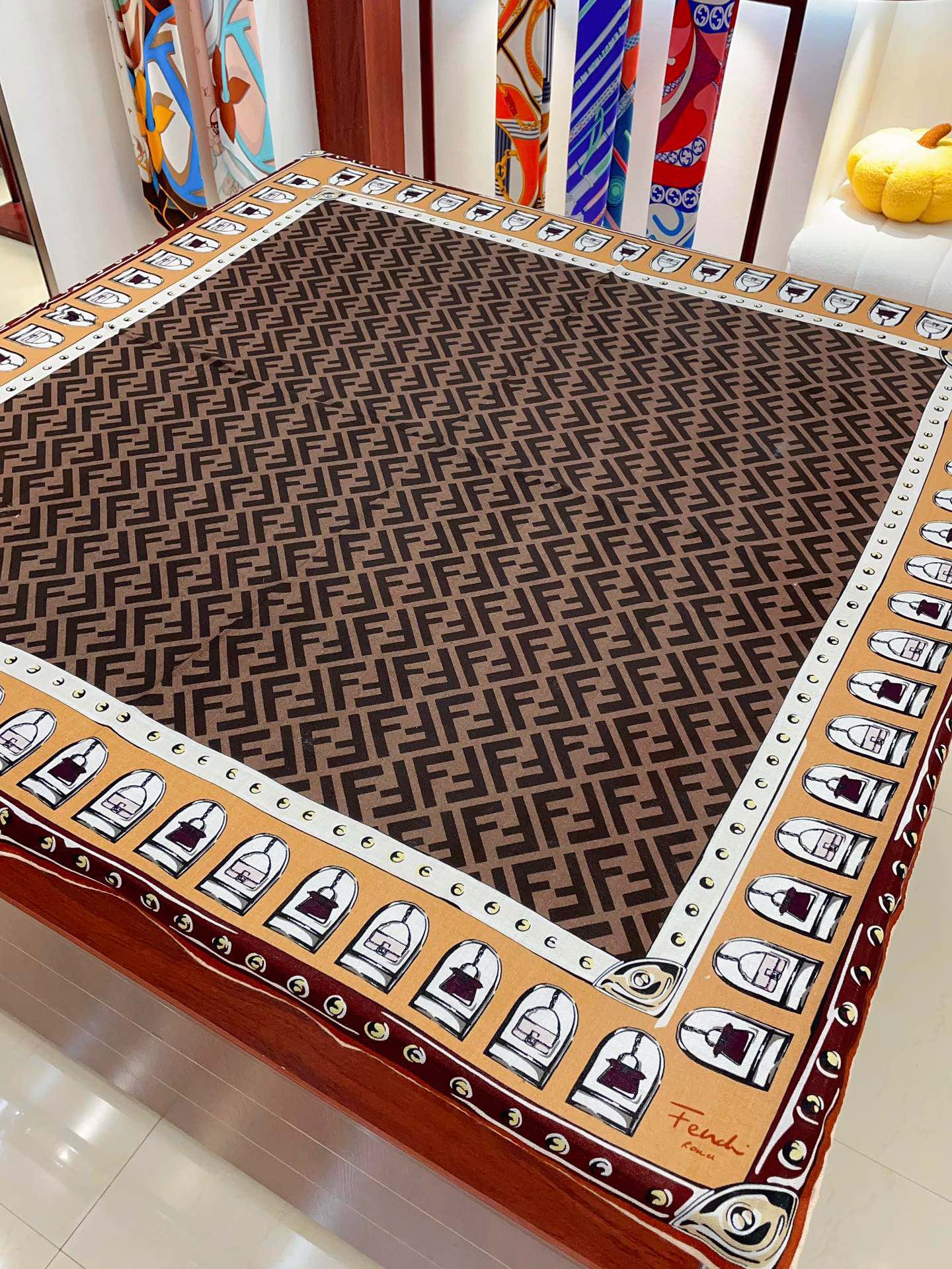 Luxury FendiFOULARD 140 CM IN BROWN FF SILK CASHMERE