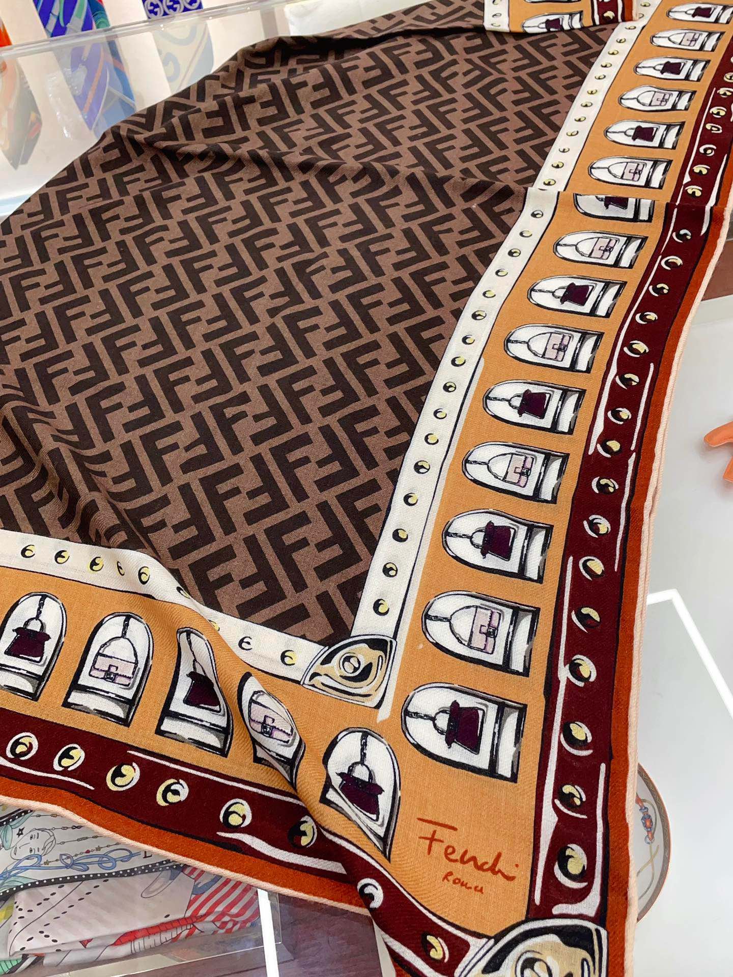 Luxury FendiFOULARD 140 CM IN BROWN FF SILK CASHMERE
