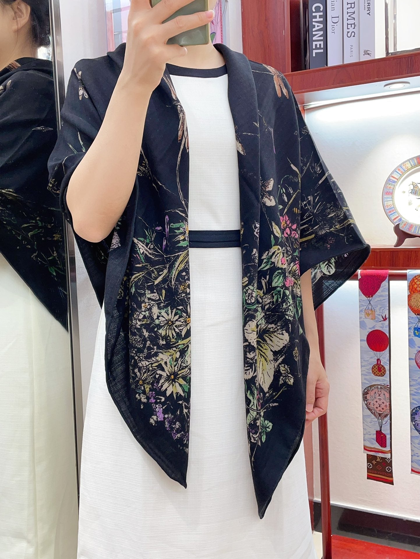 Luxury DiorSCARF 140 CM IN BLACK MONOGRAM SILK AND CASHMERE 378469