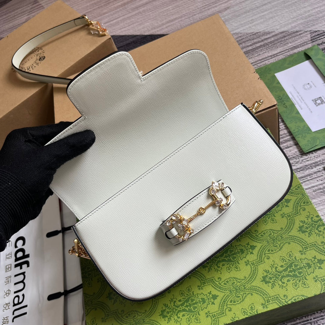 Luxury Gucci DIAMOND HORSEBIT SHOULDER BAG 24 IN WHITE CALFSKIN GOLD HARDWARE