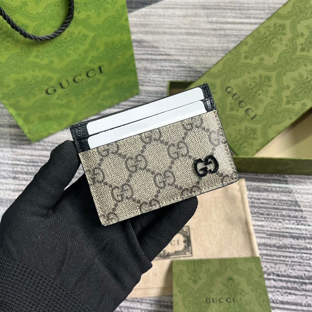Luxury Gucci GG CARD CASE 11 WITH GG DETAIL IN BEIGE BROWN CALFSKIN