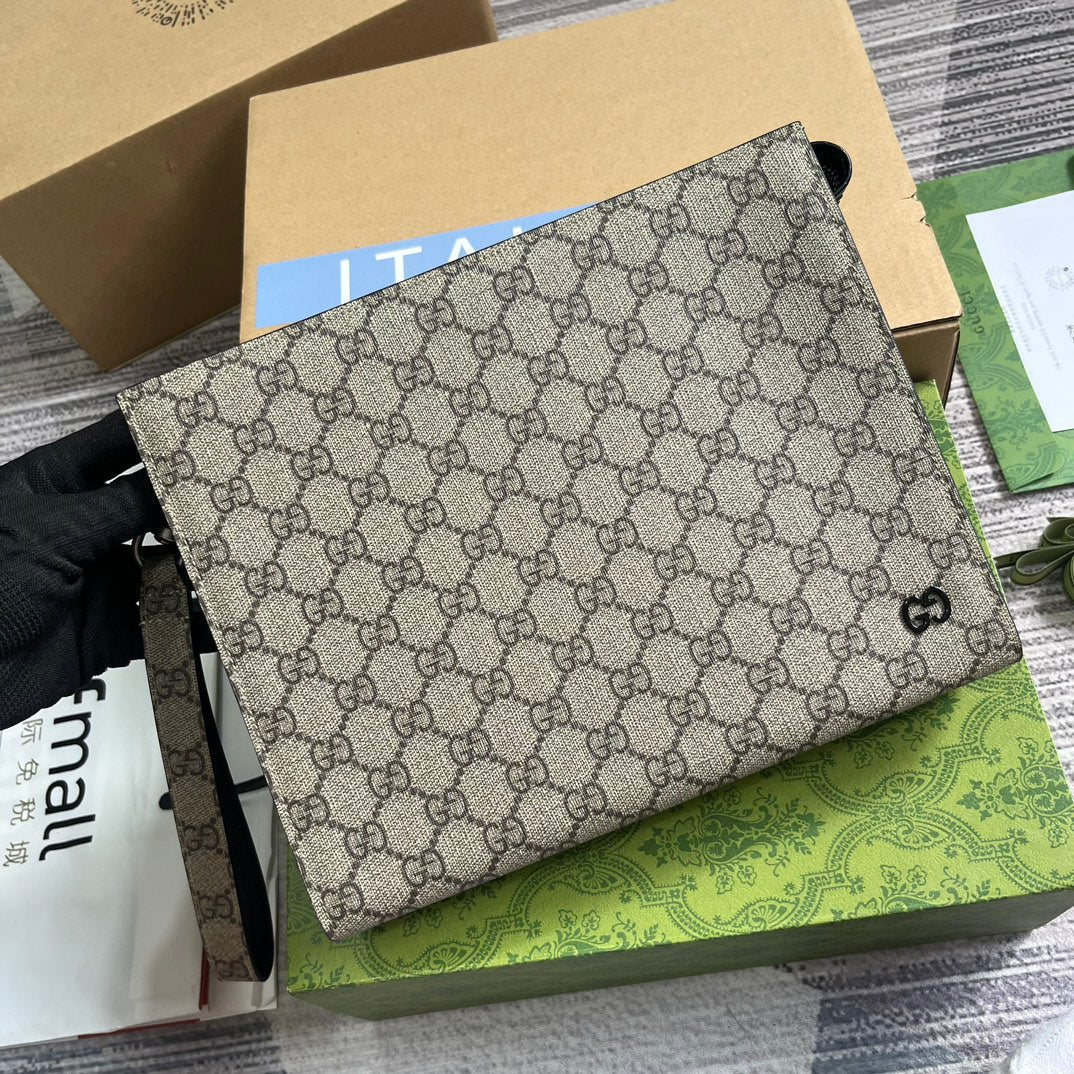 Luxury Gucci NEO VINTAGE 26 GG SUPREME POUCH IN BEIGE AND EBONY CANVAS