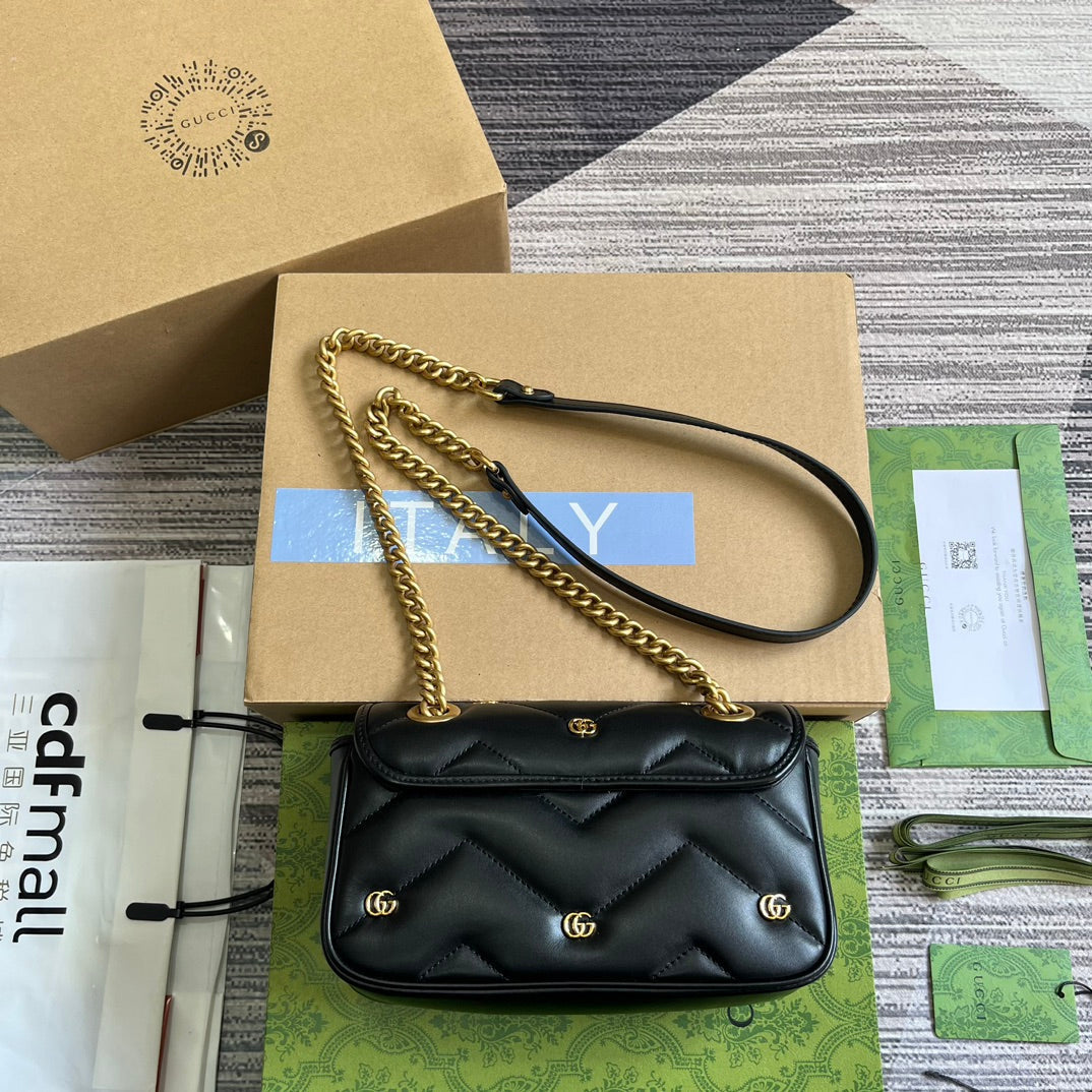 Luxury Gucci GG MARMONT SMALL 22 BAG IN BLACK LAMBSKIN