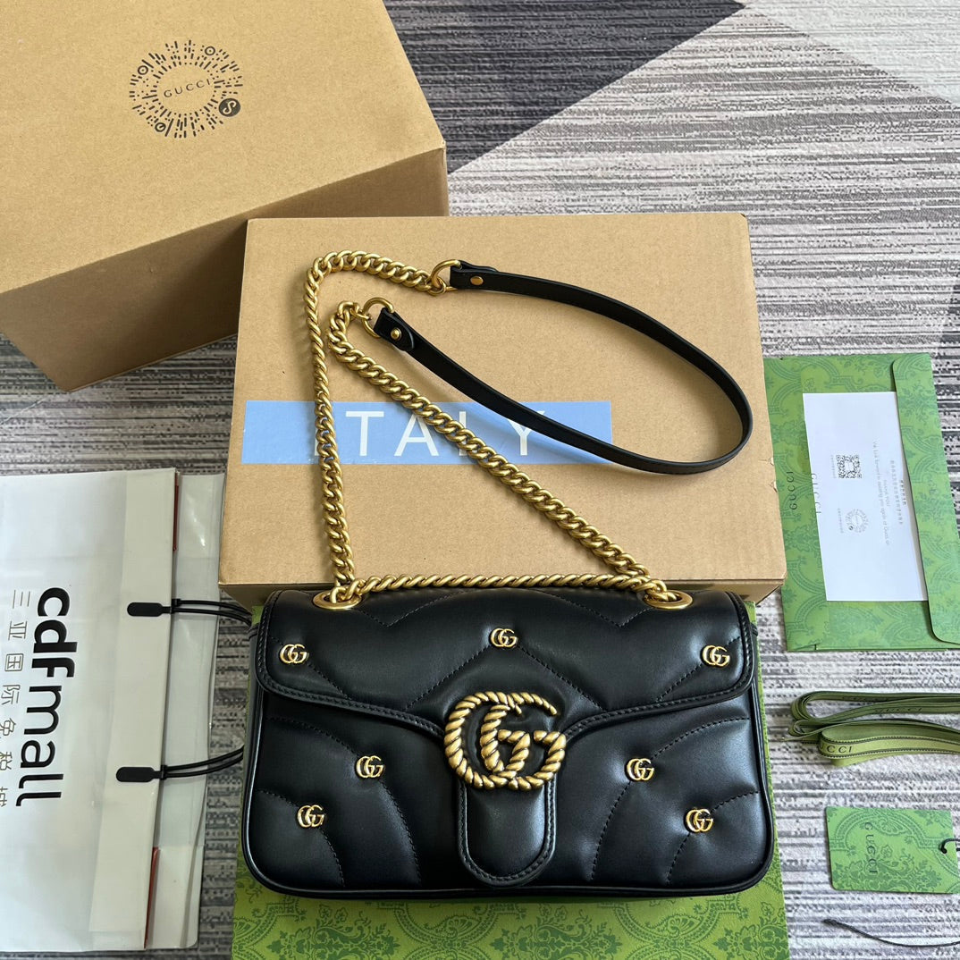Luxury Gucci GG MARMONT MEDIUM 26 BAG IN BLACK LAMBSKIN