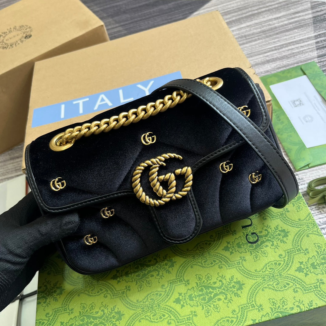 Luxury Gucci GG MARMONT MINI 22 BAG IN BLACK VELVET
