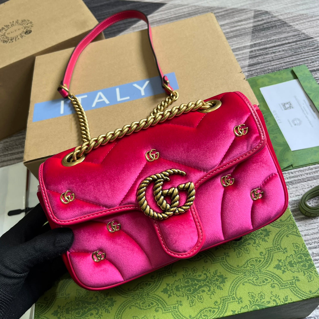 Luxury Gucci GG MARMONT MINI 22 BAG IN BRIGHT PINK VELVET