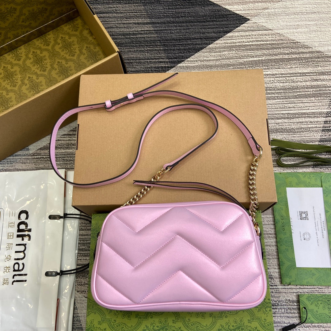 Luxury Gucci GG MARMONT 24 SMALL MATELASSÉ SHOULDER BAG LIGTH PINK CALFSKIN