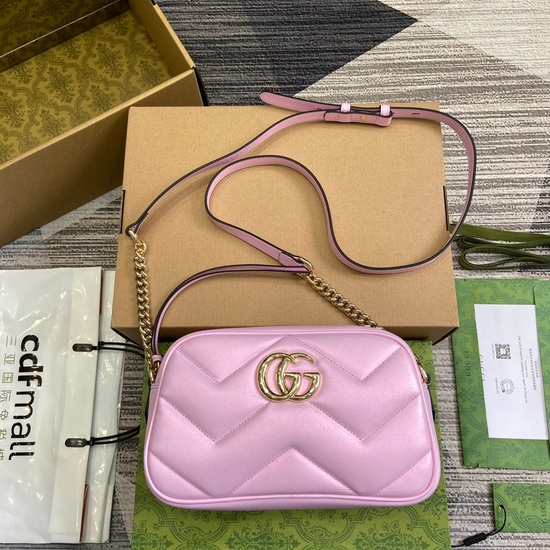 Luxury Gucci GG MARMONT 24 SMALL MATELASSÉ SHOULDER BAG LIGTH PINK CALFSKIN