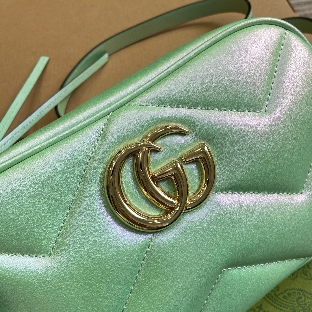 Luxury Gucci GG MARMONT 24 SMALL MATELASSÉ SHOULDER BAG GREEN IRIDESCENT CALFSKIN