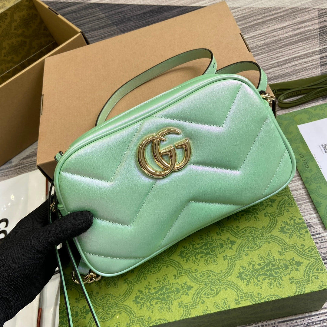 Luxury Gucci GG MARMONT 24 SMALL MATELASSÉ SHOULDER BAG GREEN IRIDESCENT CALFSKIN
