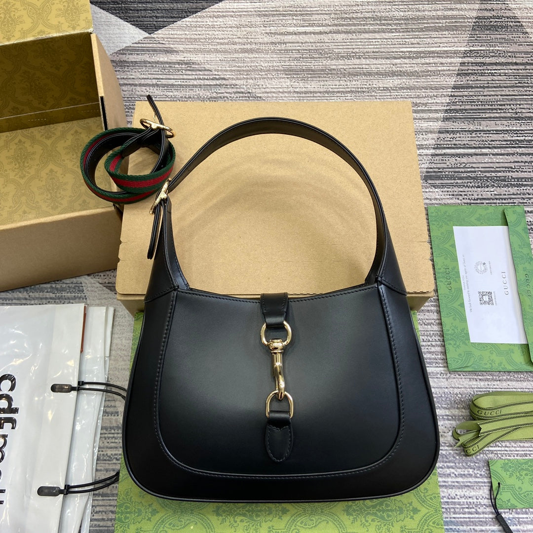 Luxury Gucci JACKIE SMALL SHOULDER BAG 27 IN BLACK CALFSKIN GOLD HARDWARE