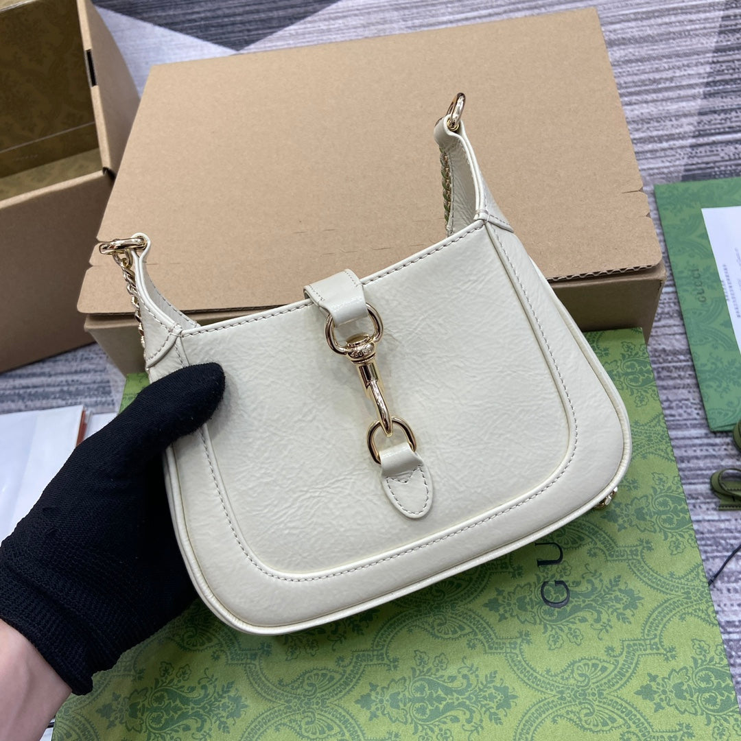 Luxury Gucci JACKIE NOTTE MINI BAG 19 IN WHITE CRACKED LACQUER CALFSKIN GOLD HARDWARE