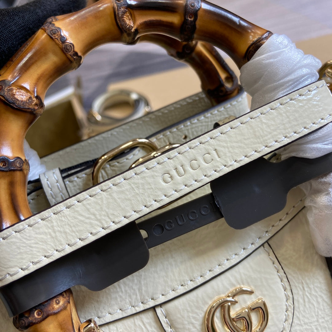Luxury Gucci DIANA SMALL TOTE BAG 27 WITH WEB IN WHITE LACQUER CALFSKIN BAMBOO HANDLE