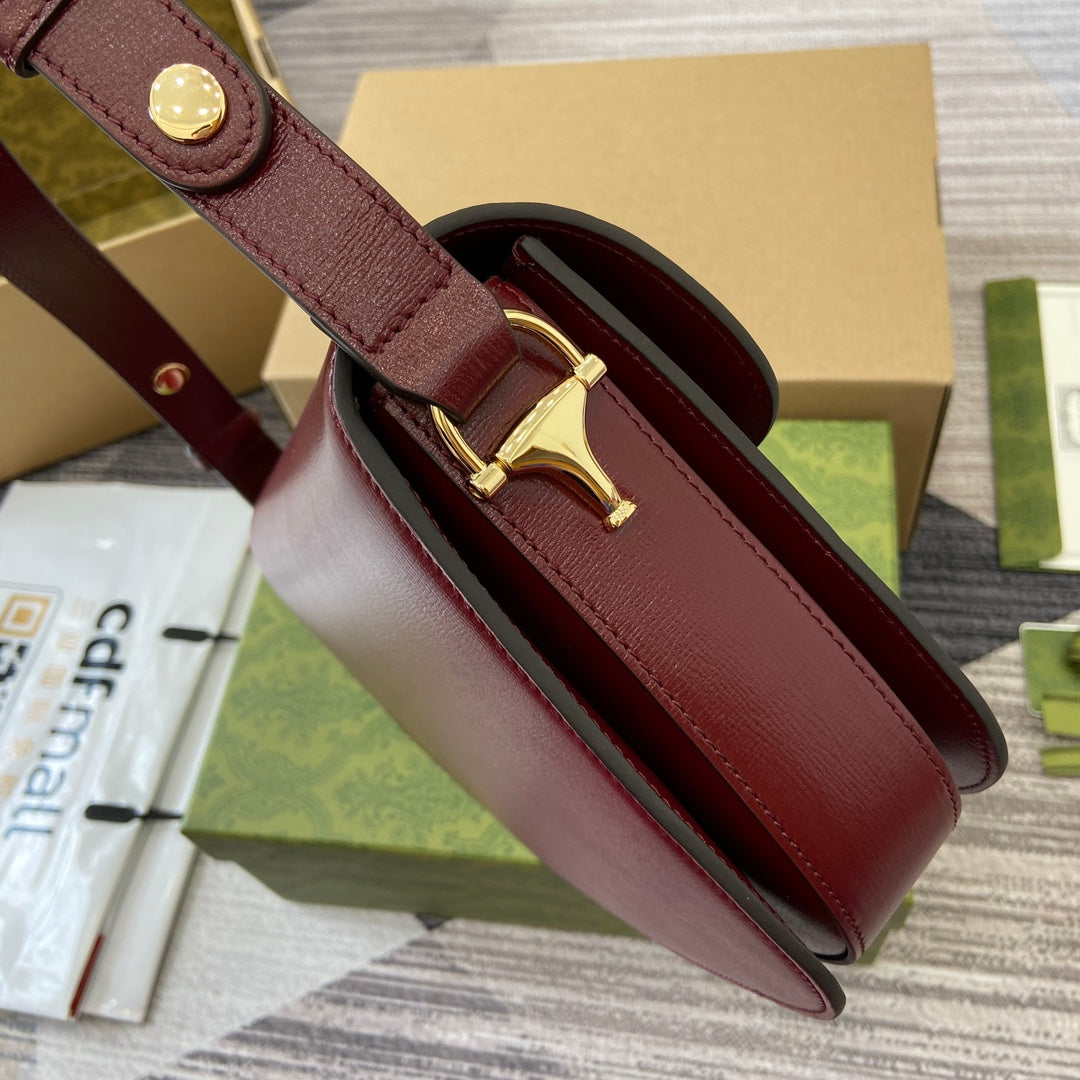 Luxury Gucci HORSEBIT 1955 SHOULDER BAG 25 IN WINE RED LAMBSKIN GOLD HARDWARE