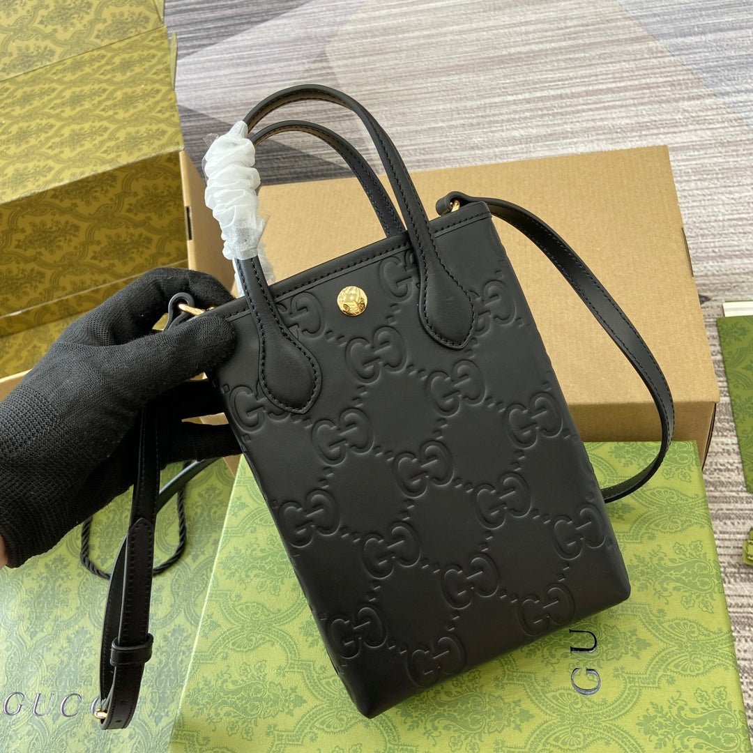 Luxury Gucci GG 20 SUPER MINI BAG WITH STRAP IN BLACK CALFSKIN