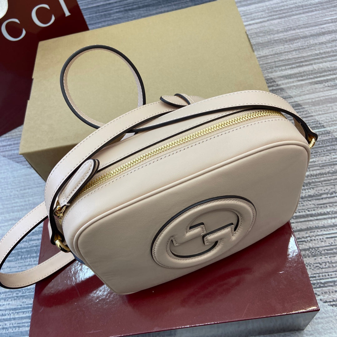 Luxury Gucci BLONDIE MINI SHOULDER BAG 21 IN WHITE CALFSKIN