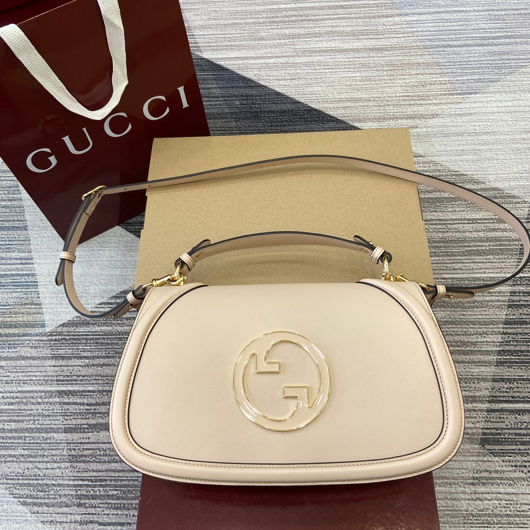 Luxury Gucci BLONDIE MEDIUM SHOULDER BAG 32 IN BEIGE CALFSKIN GOLD HARDWARE
