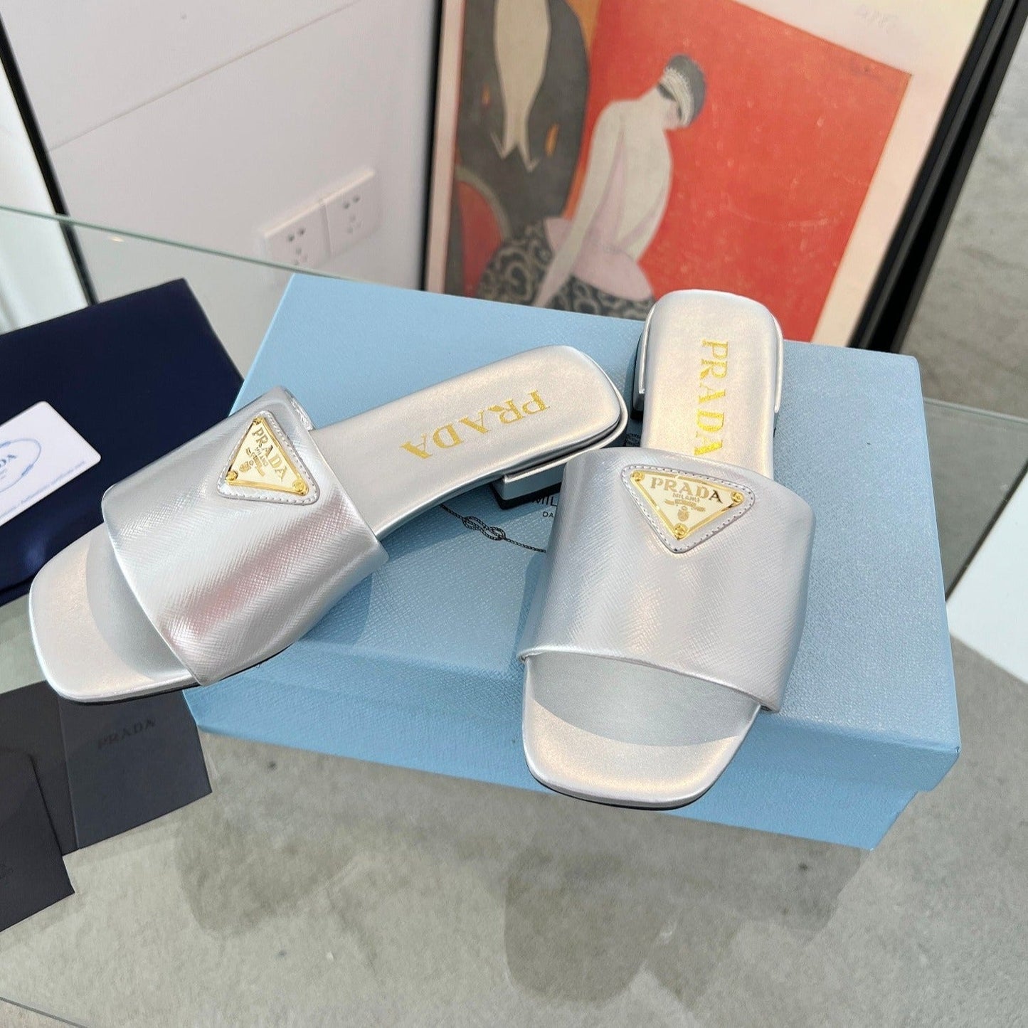 Luxury PradaSAFFIANO PATENT SLIDES SILVER CALFSKIN