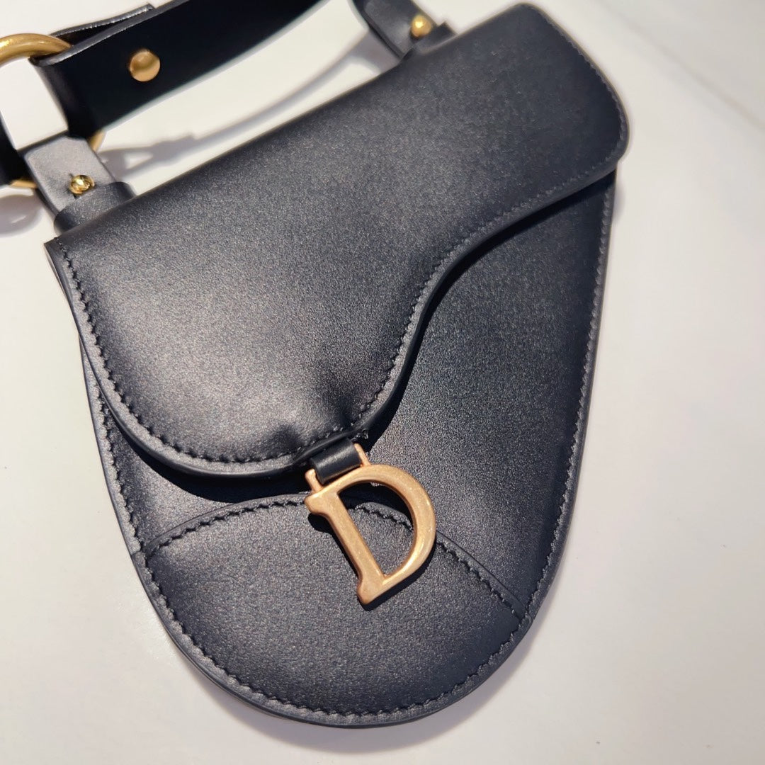 Luxury Diorsaddle removable pouch black calfskin belt